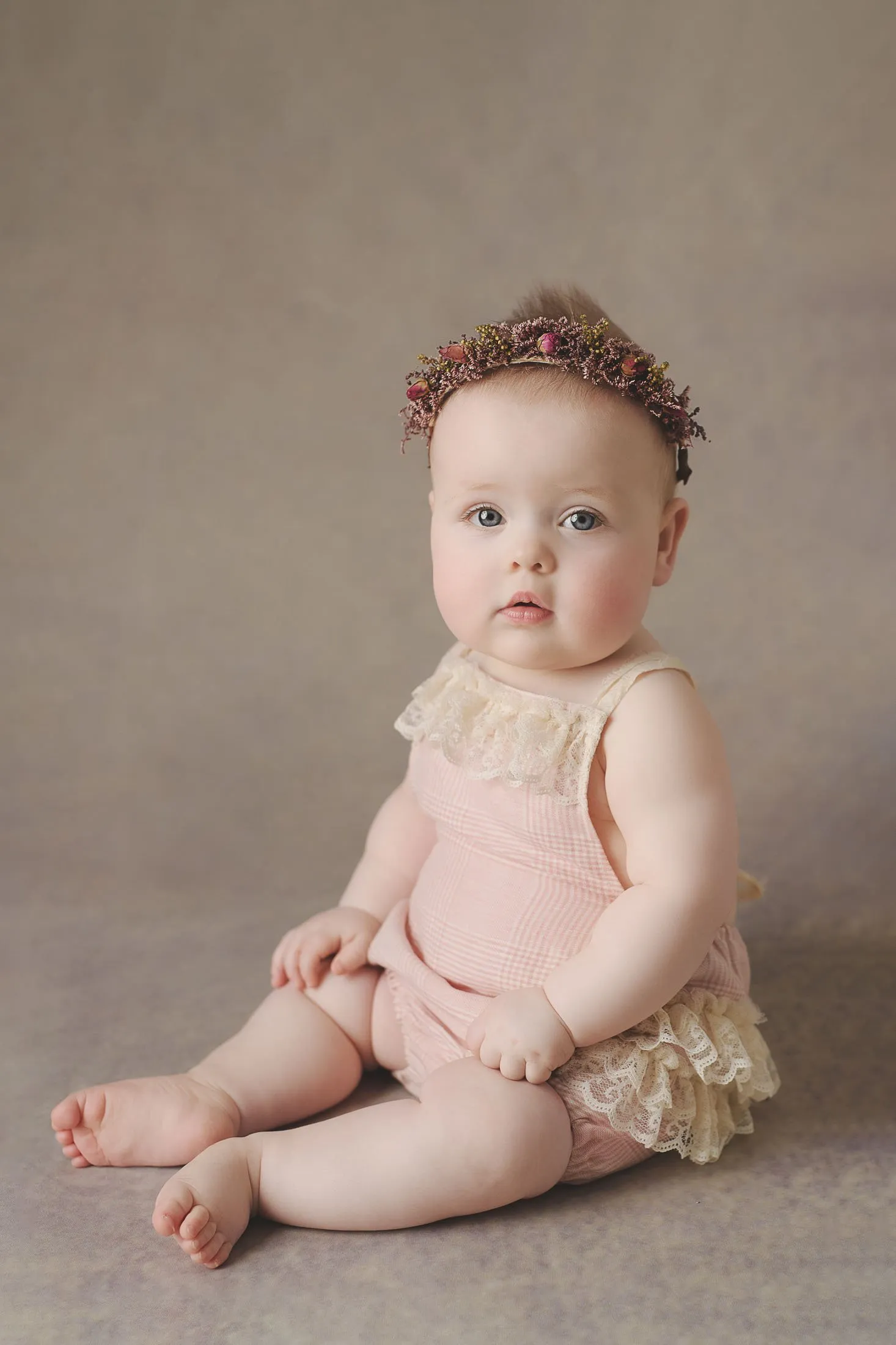 Ellie Sitter Session 128