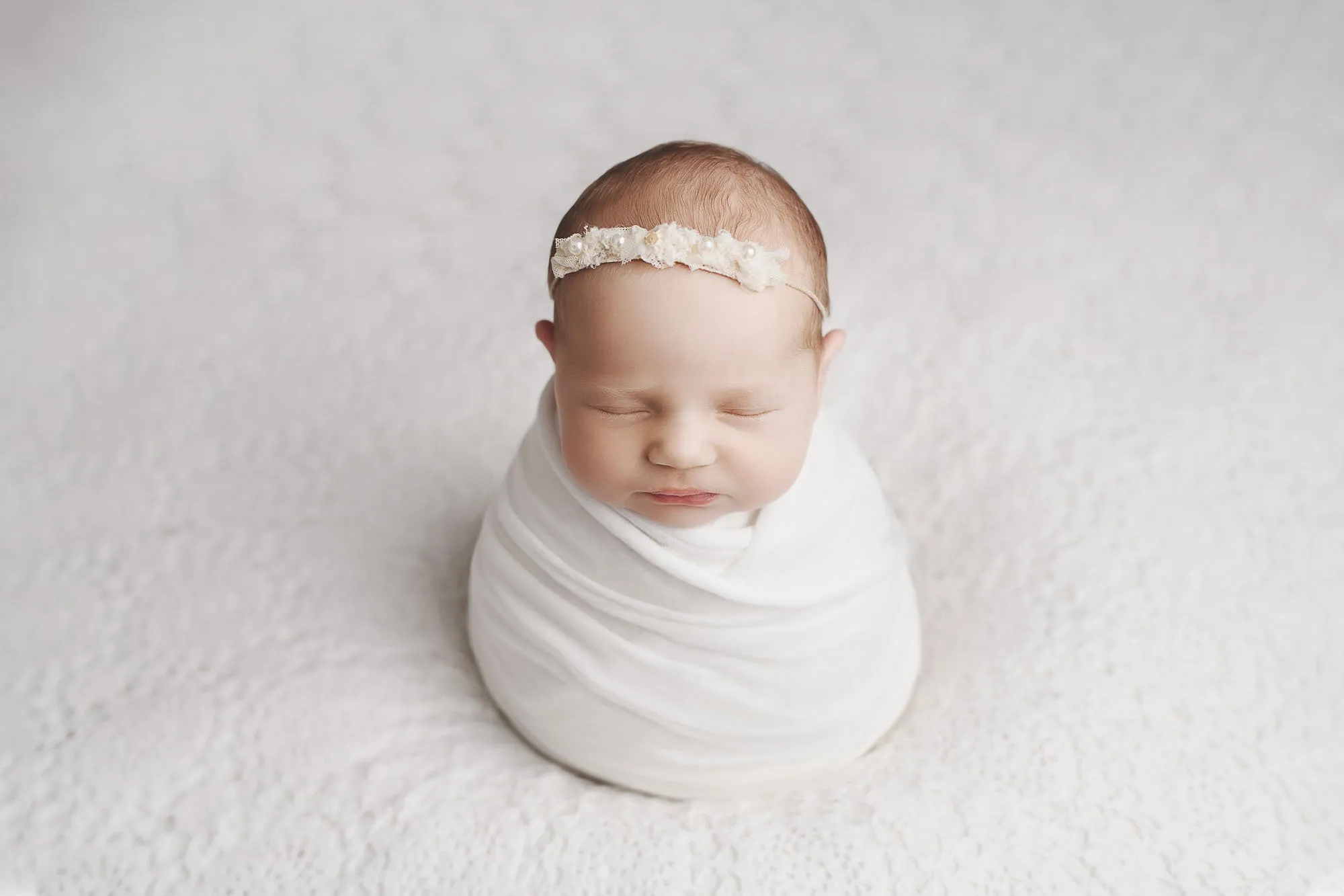 Ainsley | 21 days 6 Ainsley 105 web