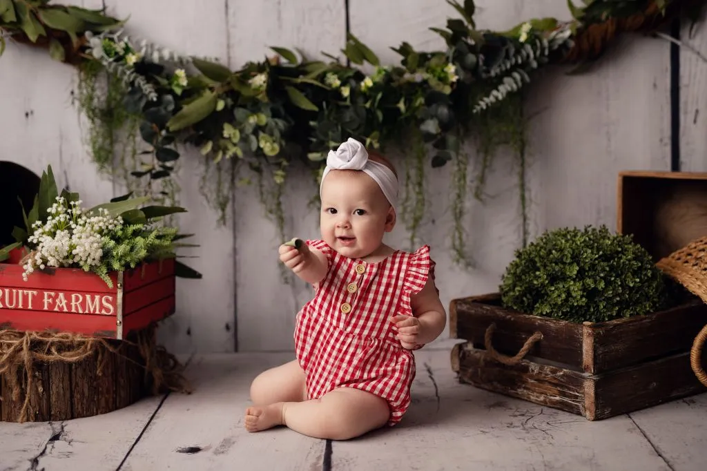 Liana one year 001 web