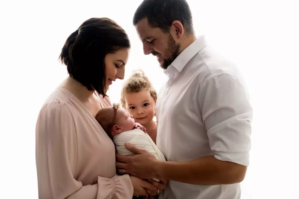 Xanthia | 12 Days 14 family photography oran park newborn photography harrington park