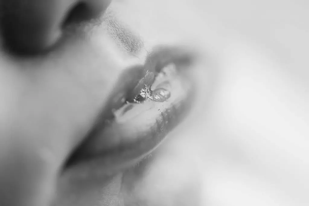 Xanthia | 12 Days 19 Xanthia 118bwweb