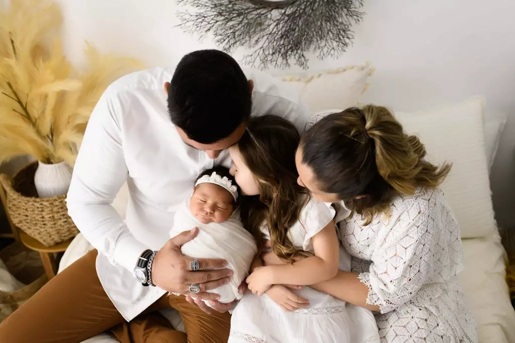 Isla | 6 days 22 Isla Newborn Photography South West Sydney 36