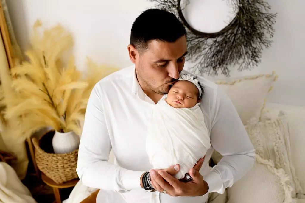 Isla | 6 days 13 Isla Newborn Photography South West Sydney 54