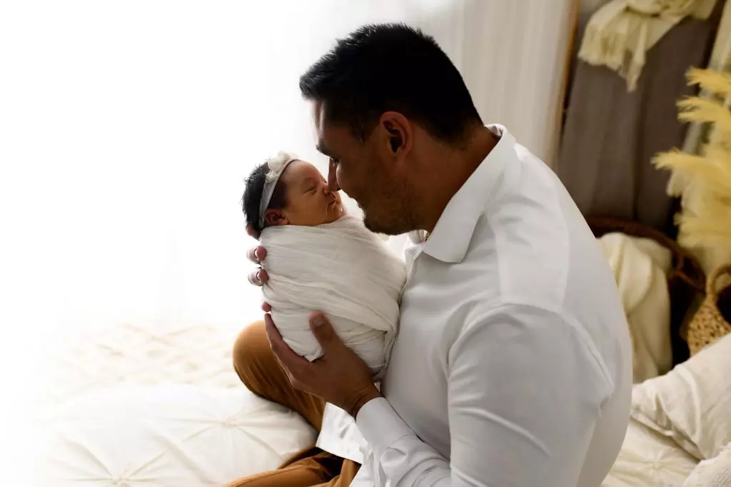 Isla | 6 days 14 Isla Newborn Photography South West Sydney 56