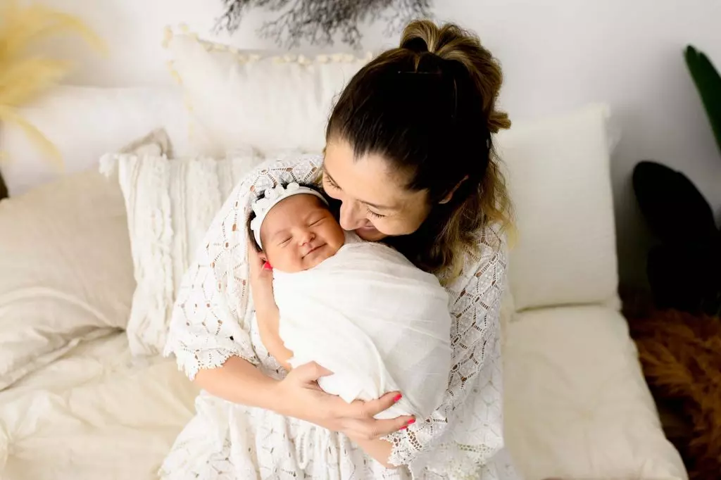 Isla | 6 days 9 Isla Newborn Photography South West Sydney 62