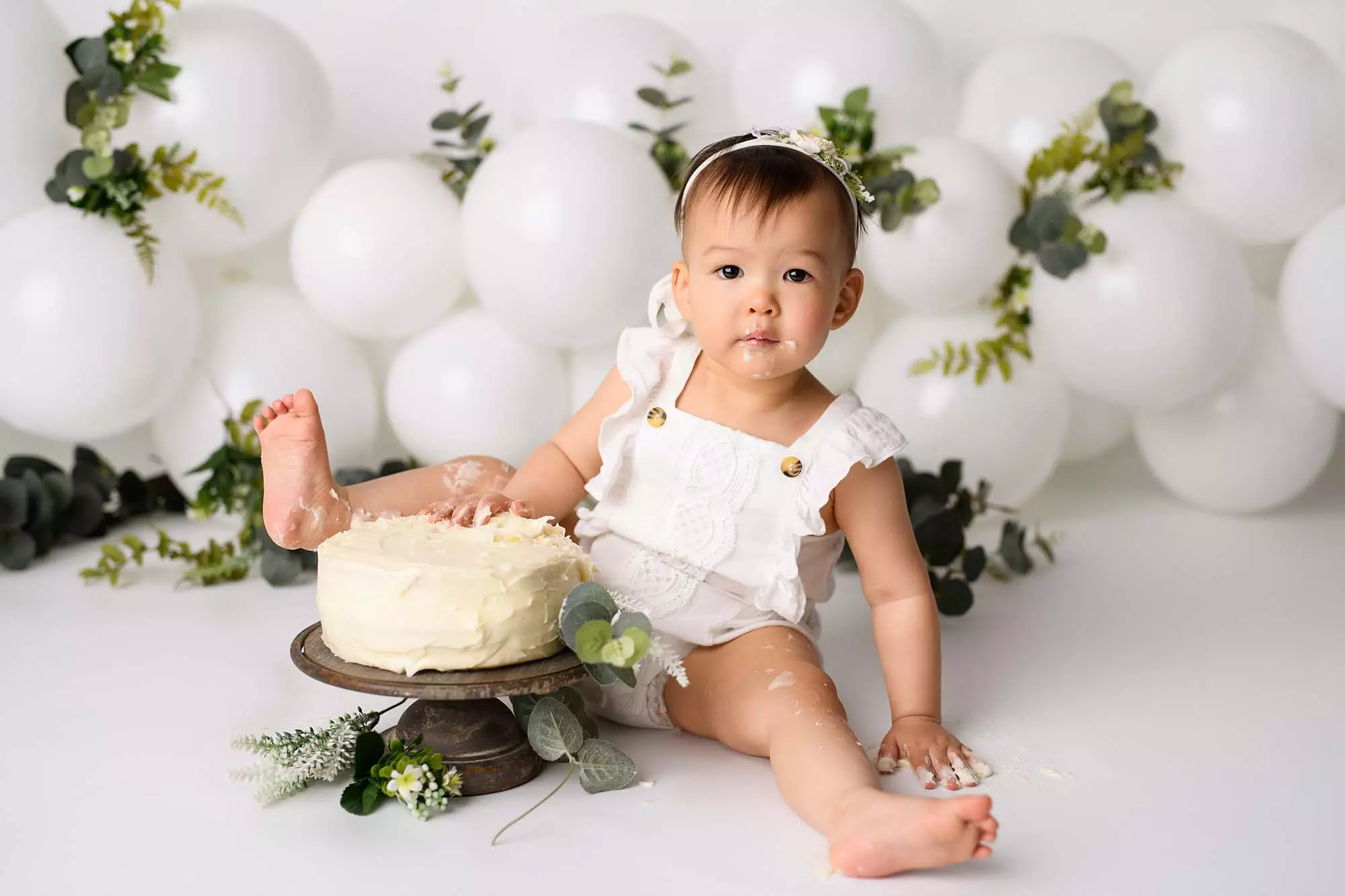 Millie | 12 months 17 Millie Cake smash Photography South West Sydney 34