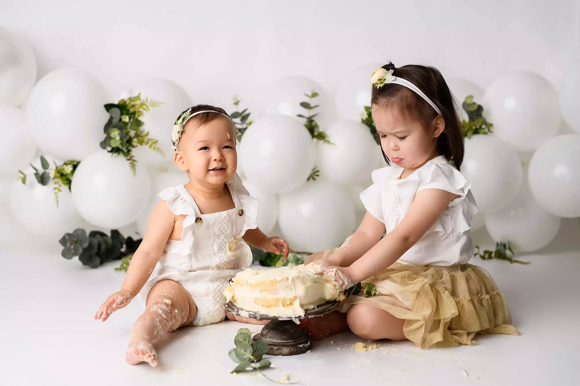 Millie | 12 months 26 Millie Cake smash Photography South West Sydney 52