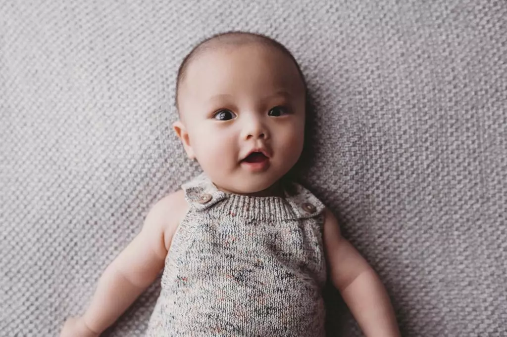 Baby photographer Sydney Lenzo 197