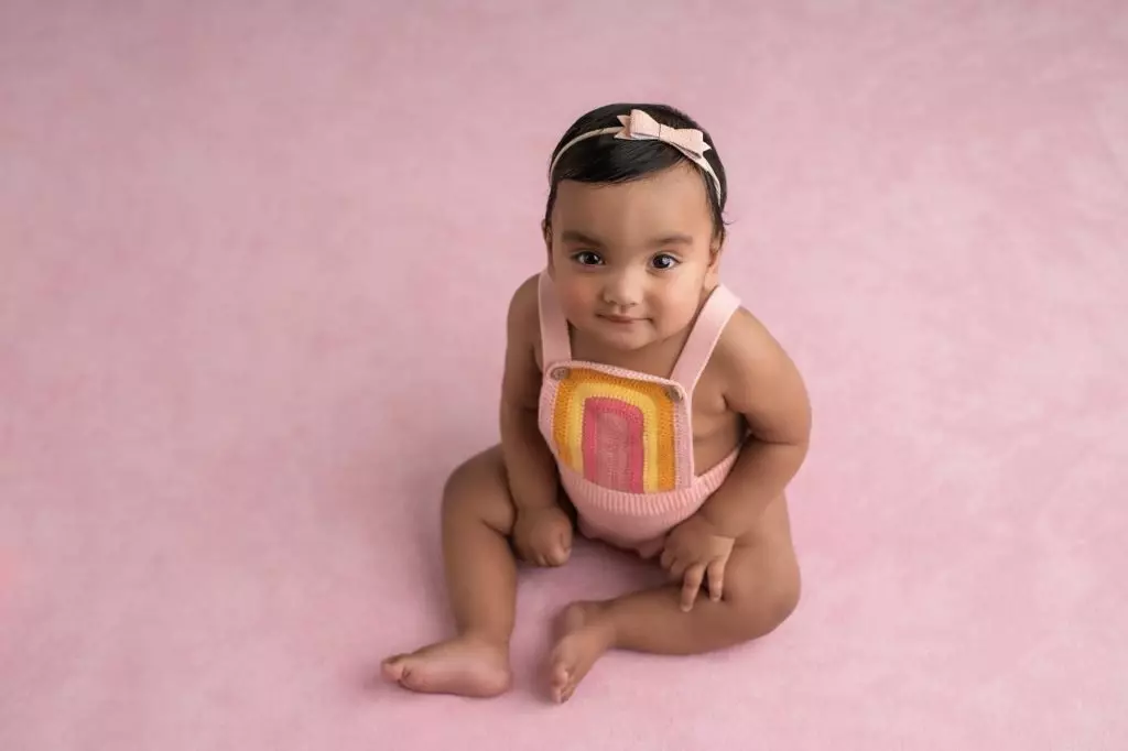 Anaya | 8 months 5 Sydney baby photographer Anaya sitter 105