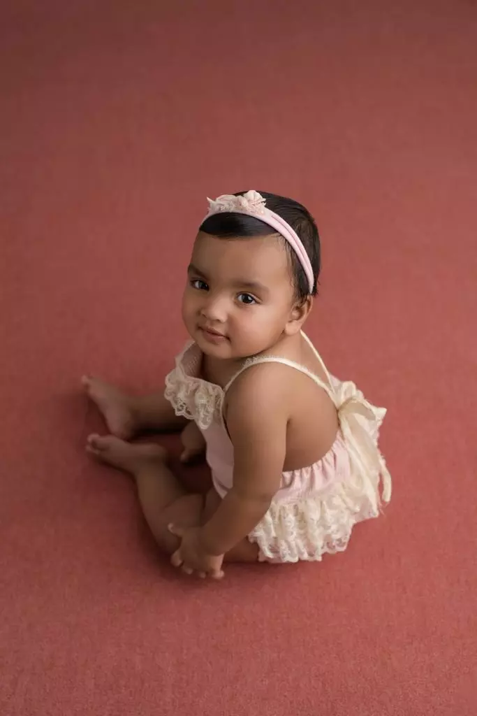 Anaya | 8 months 19 Sydney baby photographer Anaya sitter 119