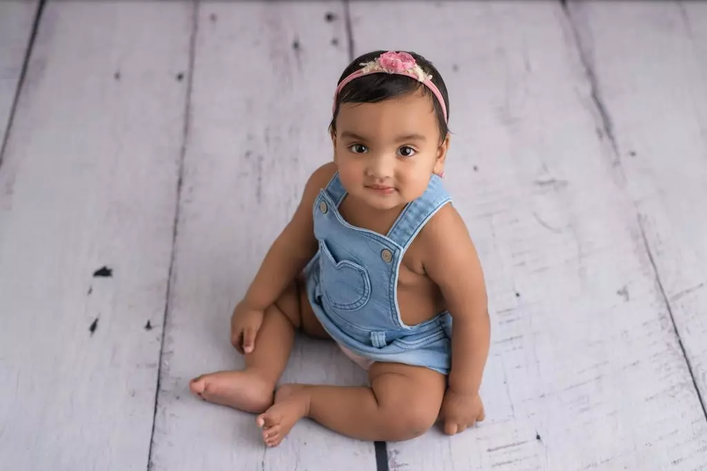 Anaya | 8 months 29 Sydney baby photographer Anaya sitter 129