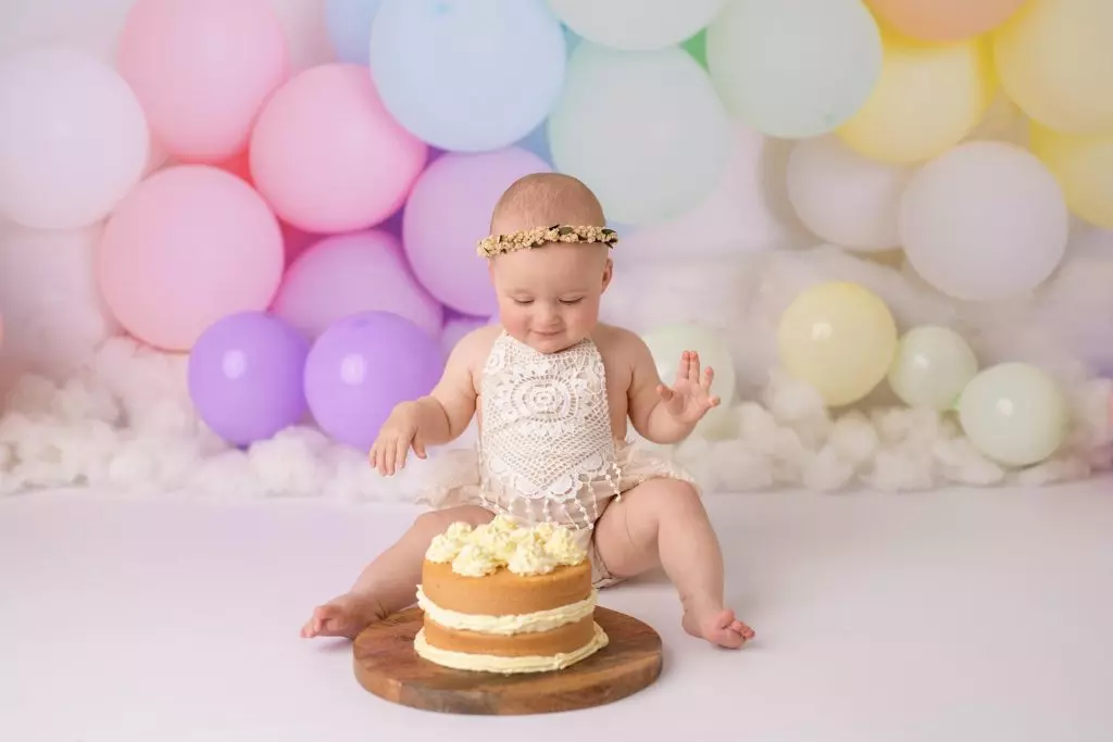 Sydney baby photographer Remy cake smash 104