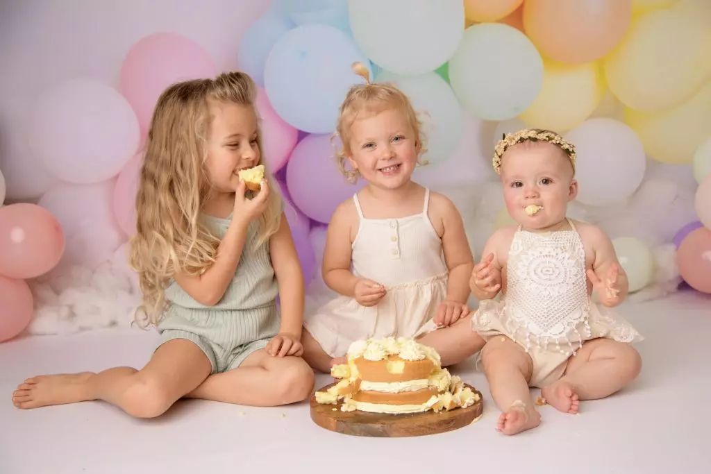 Sydney baby photographer Remy cake smash 113