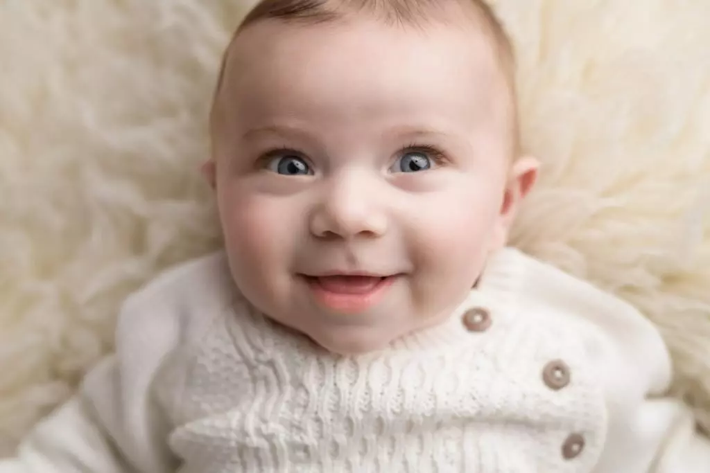 Sydney baby photographer Nathan 101