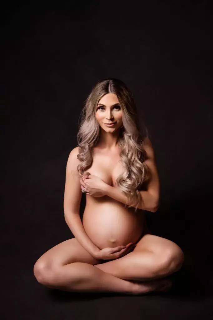 Nadia Maternity 103maternity photography sydney