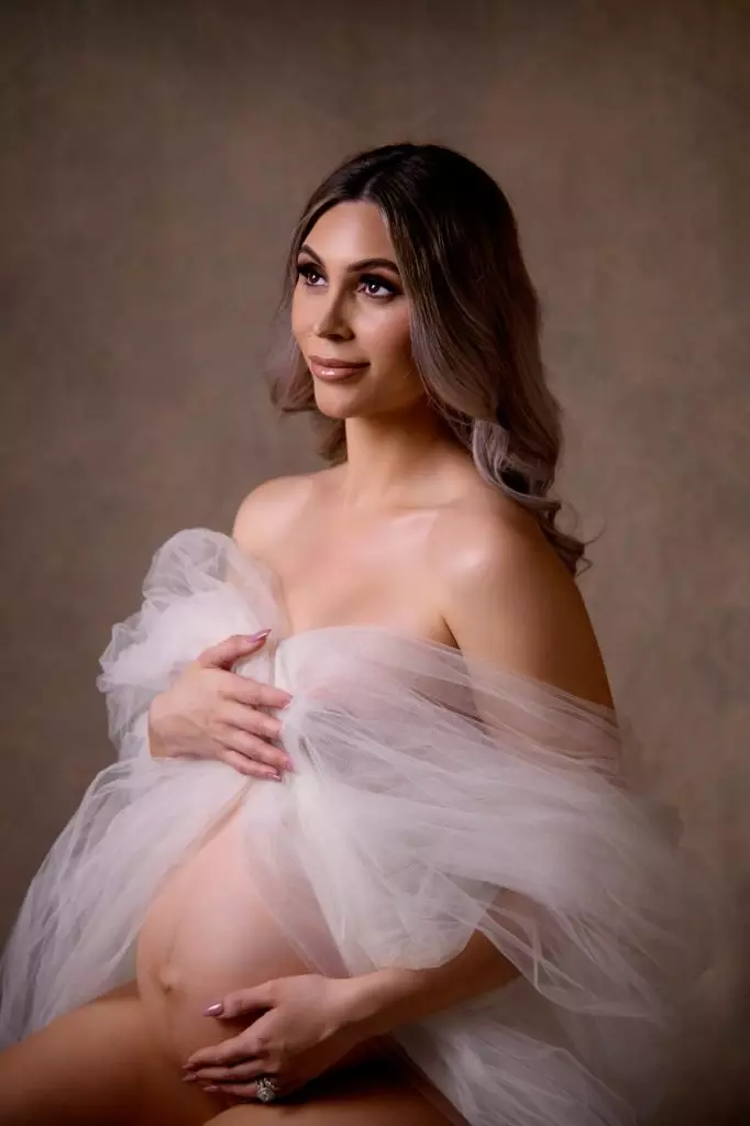 Nadia Maternity 118maternity photography sydney