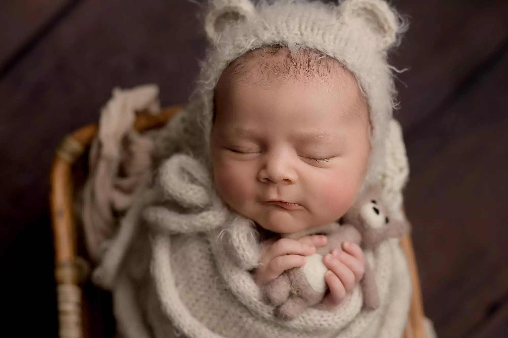 Sienna | 10 days 11 Sienna newborn photography sydney021