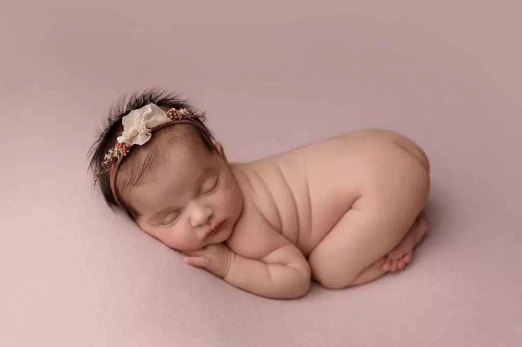 Audrie | 10 days 7 Audrie newborn baby photographer sydney381