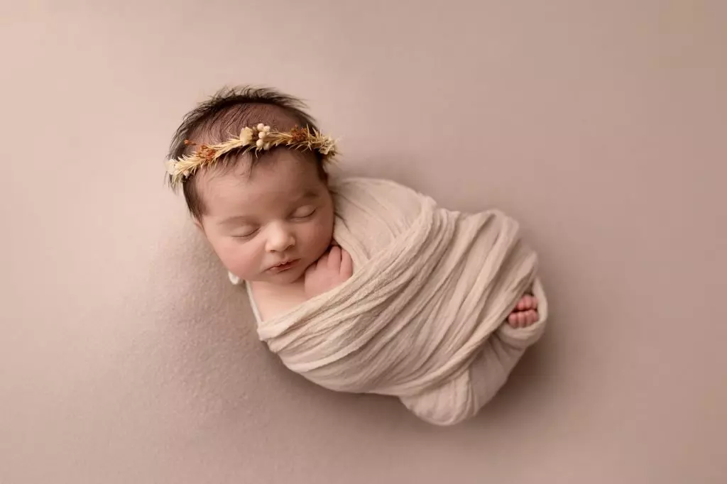 Audrie | 10 days 9 newborn photography sydney