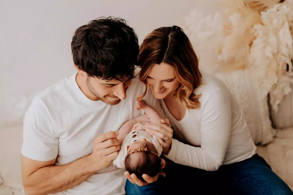 Audrie | 10 days 16 Audrie newborn baby photographer sydney403