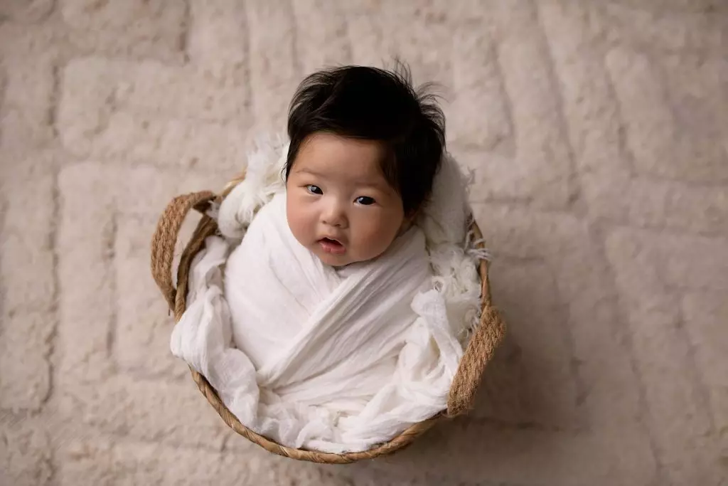 Newborn Photographer Sydney Stelle Studio 095