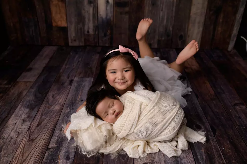 Newborn Photographer Sydney Stelle Studio 117