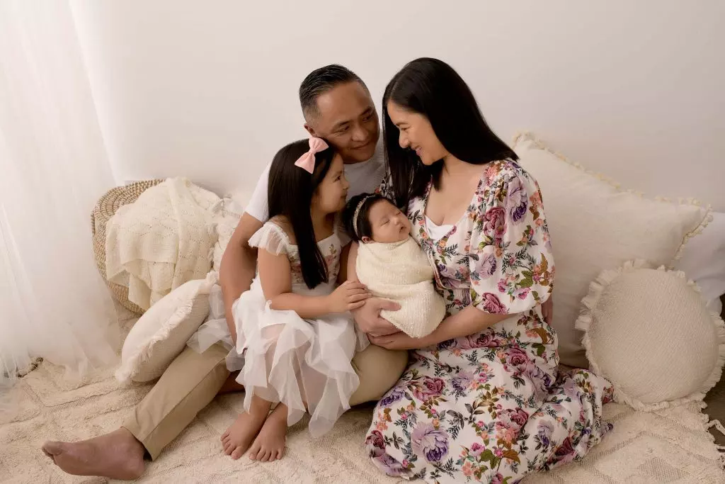 Newborn Photographer Sydney Stelle Studio 122