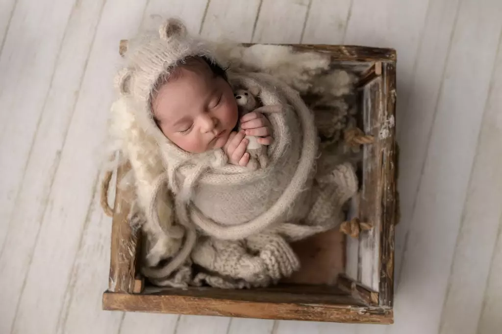 Noah | 8 days 16 newborn photography