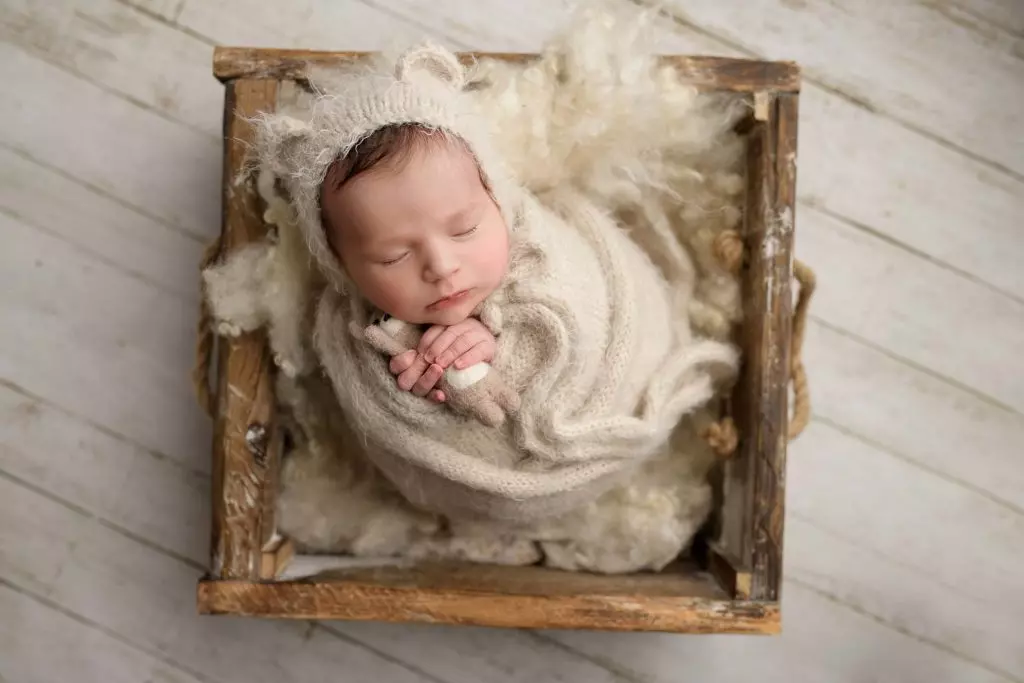 Eleanor | 8 days 2 Family Portraits Sydney Newborn Photographer 162