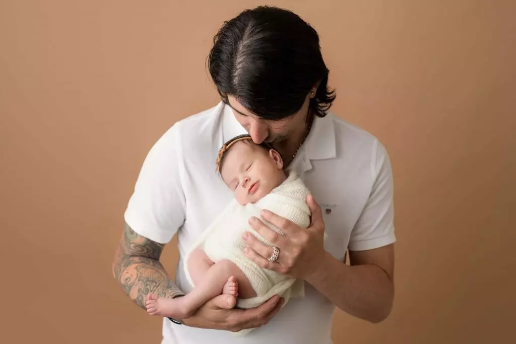 Eleanor | 8 days 13 Family Portraits Sydney Newborn Photographer 173