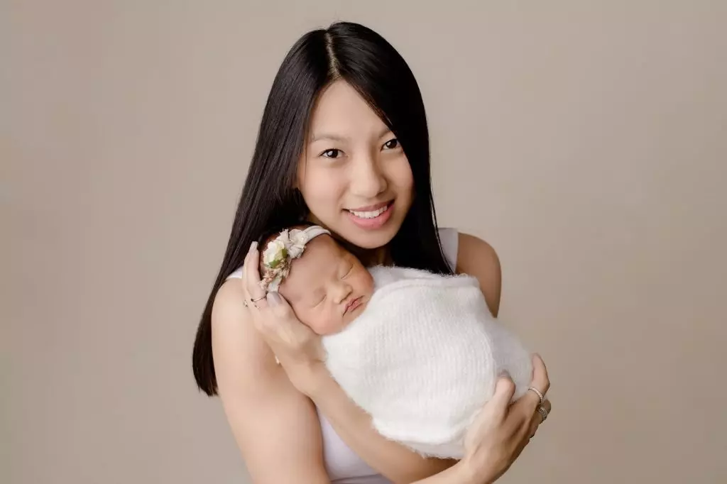 Millie | 10 days 8 Millie newborn photographer sydney 008