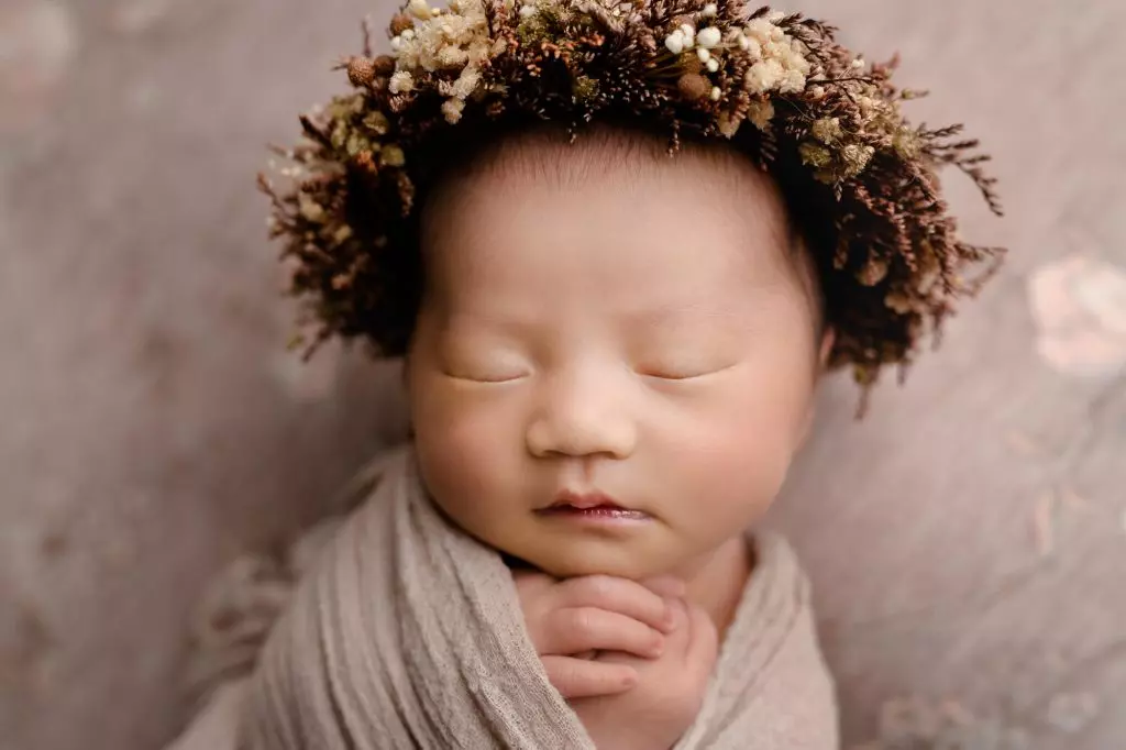 Millie | 10 days 14 Millie newborn photographer sydney 014