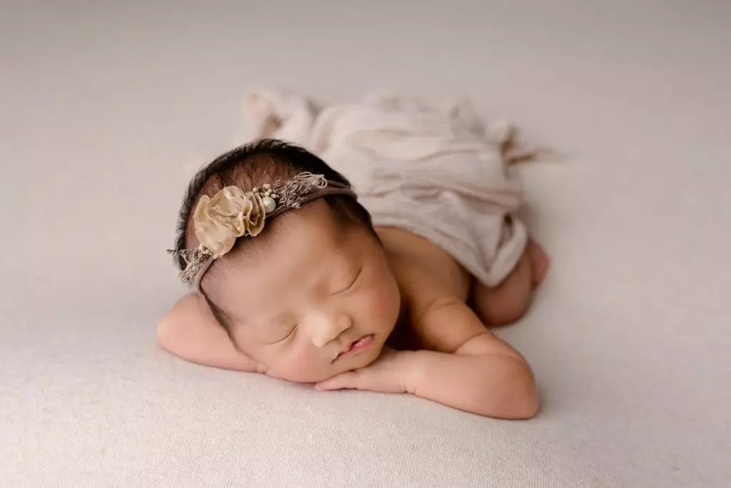 Millie | 10 days 20 Millie newborn photographer sydney 020