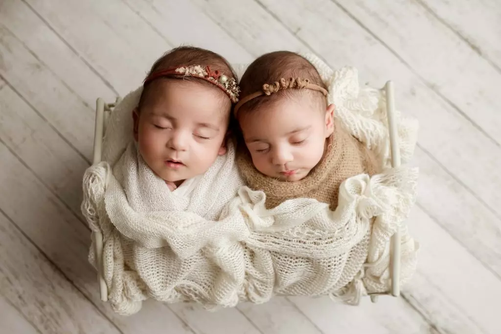 Zara & Lola | 3 months 4 Newborn Photographer sydney 123