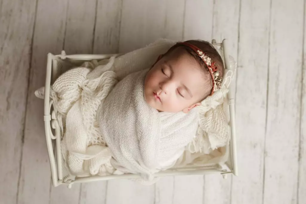 Zara & Lola | 3 months 5 Newborn Photographer sydney 124