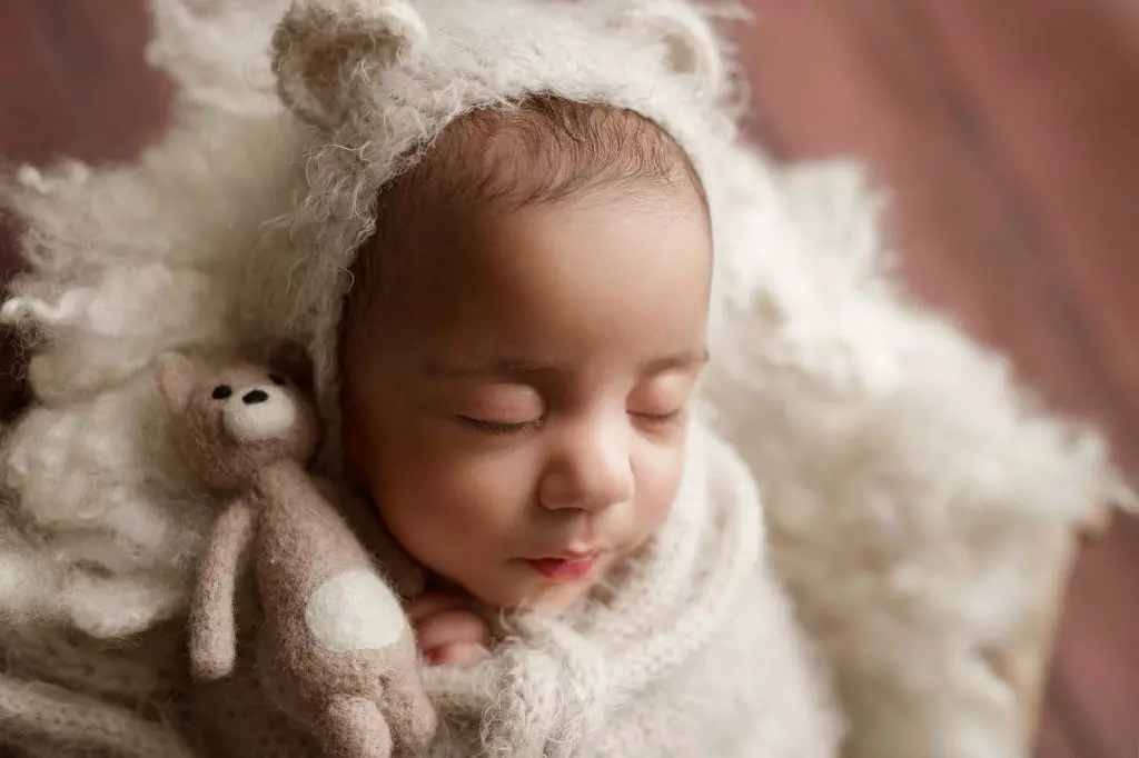 Zara & Lola | 3 months 10 Newborn Photographer sydney 129