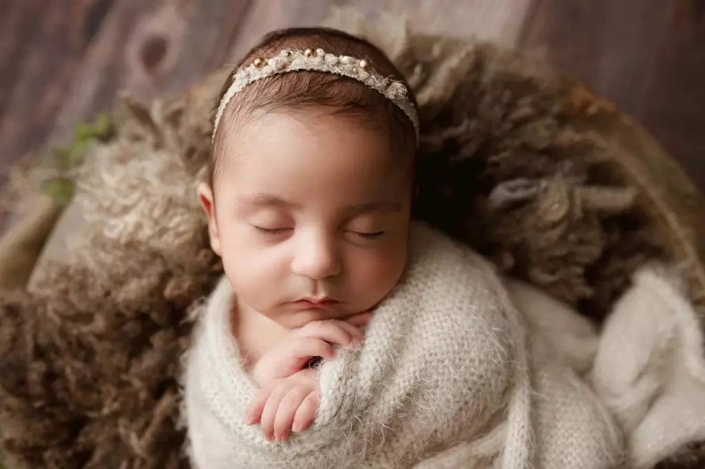 Zara & Lola | 3 months 16 Newborn Photographer sydney 135