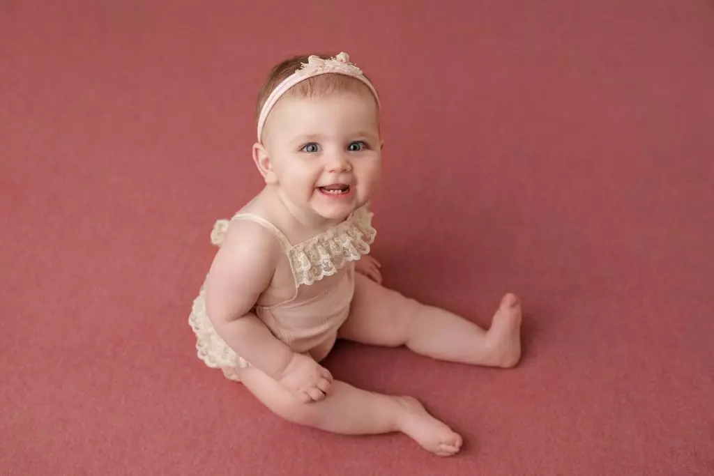 Sienna 12 months baby photography sydney 1396