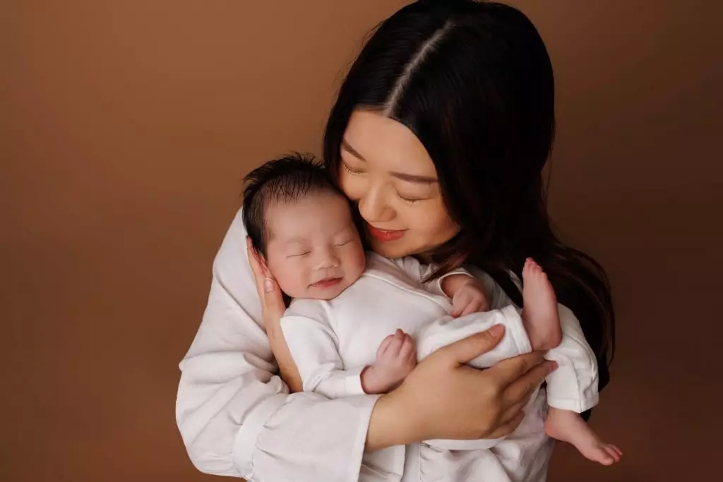 Lucas Newborn baby photographer 27