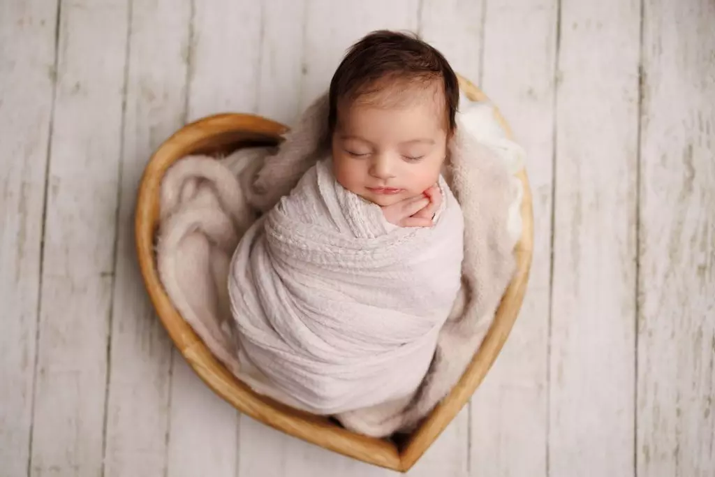 Aziel newborn baby photographer 13