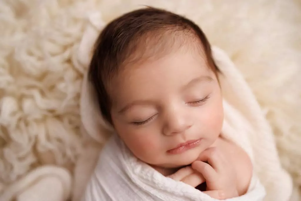 Aziel newborn baby photographer 19