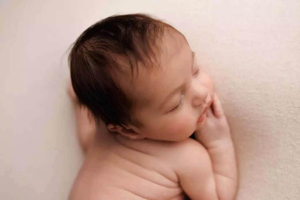 Aziel newborn baby photographer 28