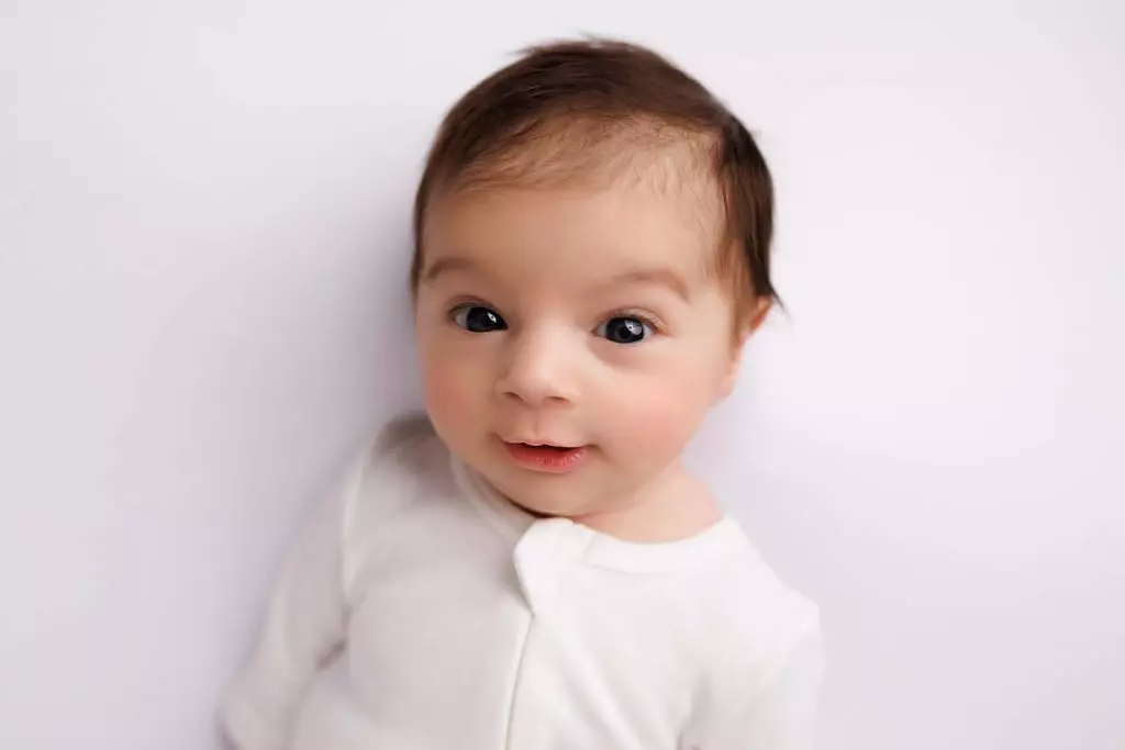 Aziel newborn baby photographer 4