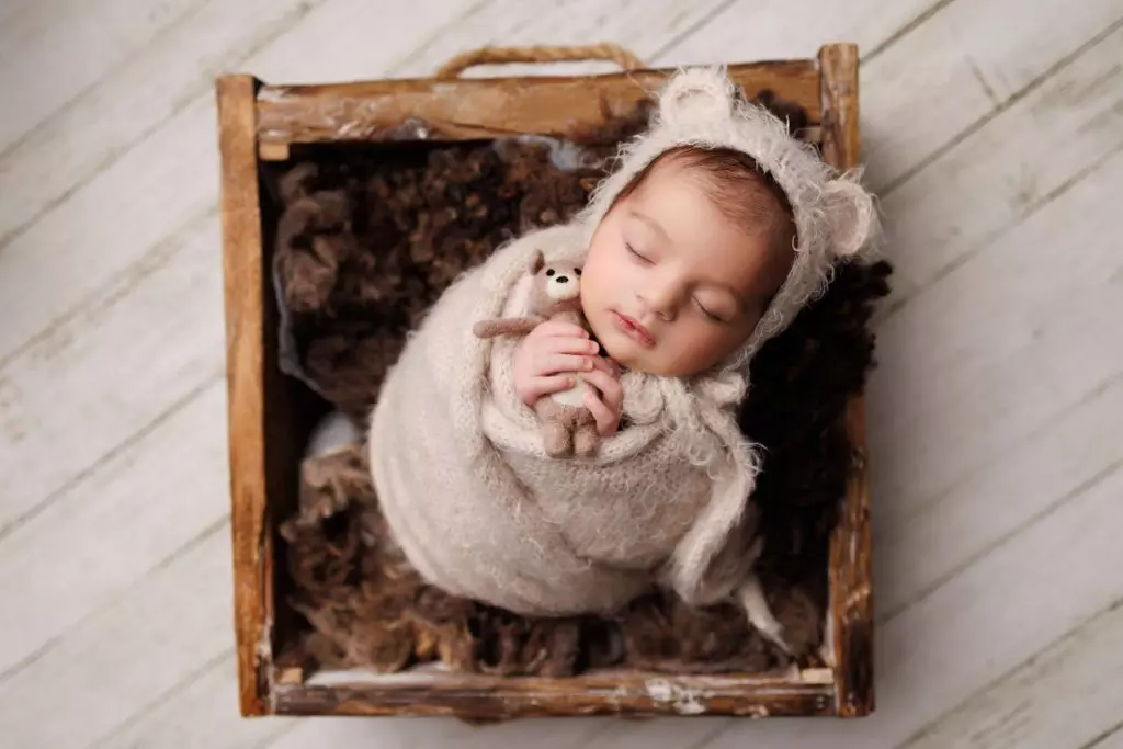 Aziel newborn baby photographer 9