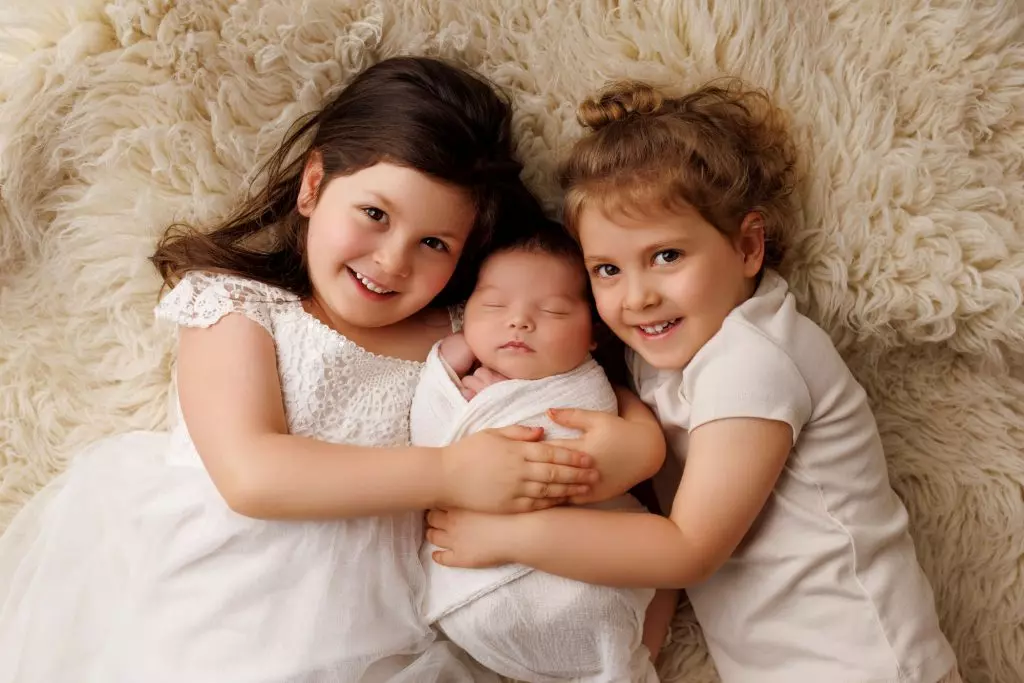 Charlie newborn photography narellan