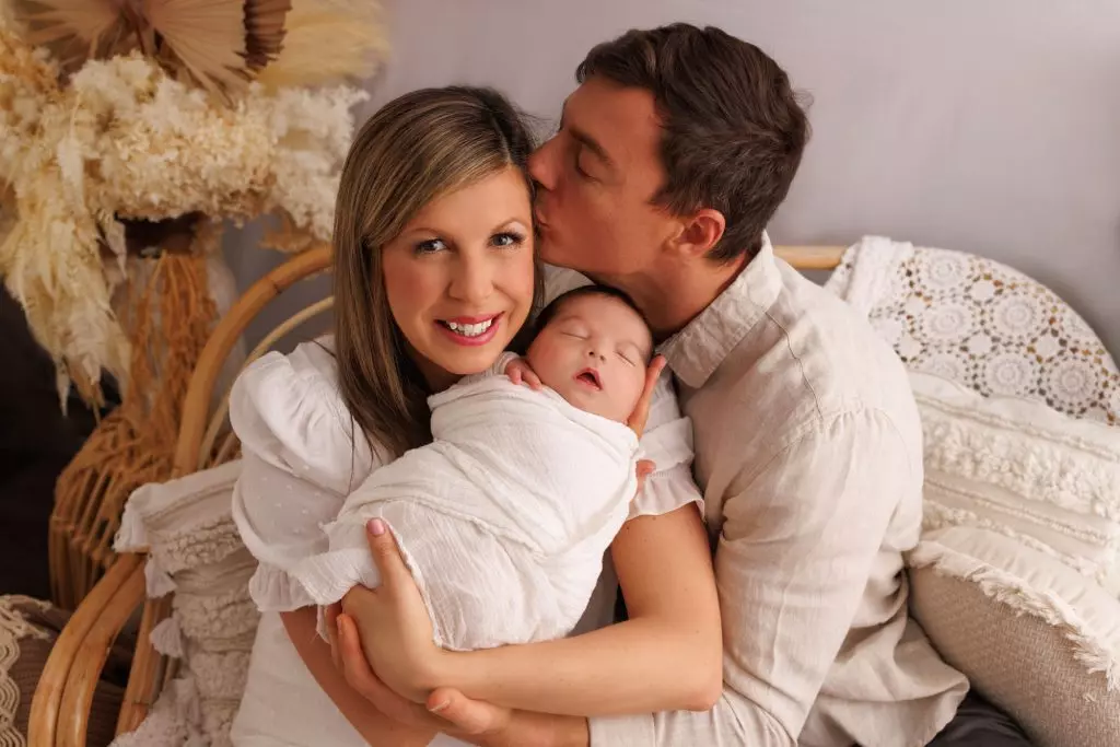 Charlie newborn photography narellan 17