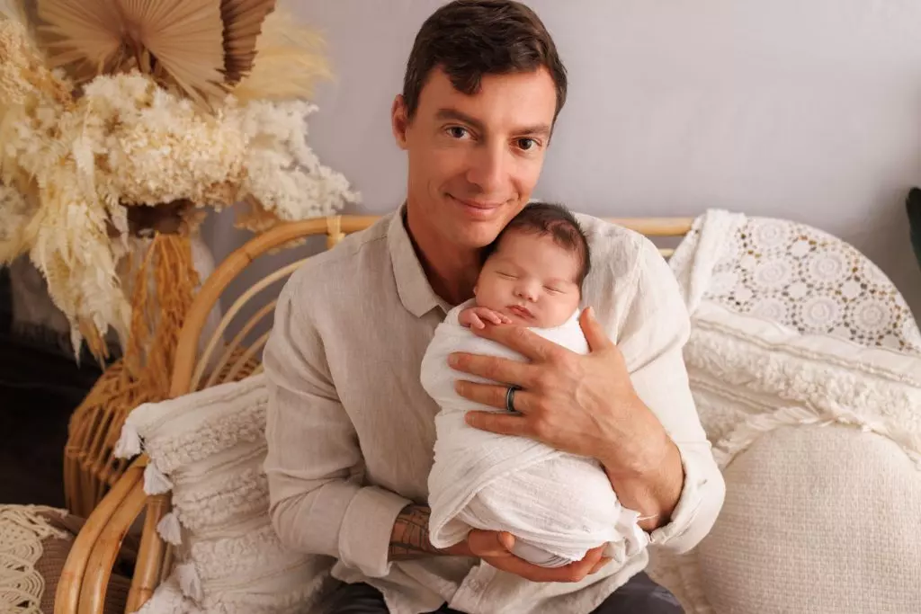 Charlie newborn photography narellan 19