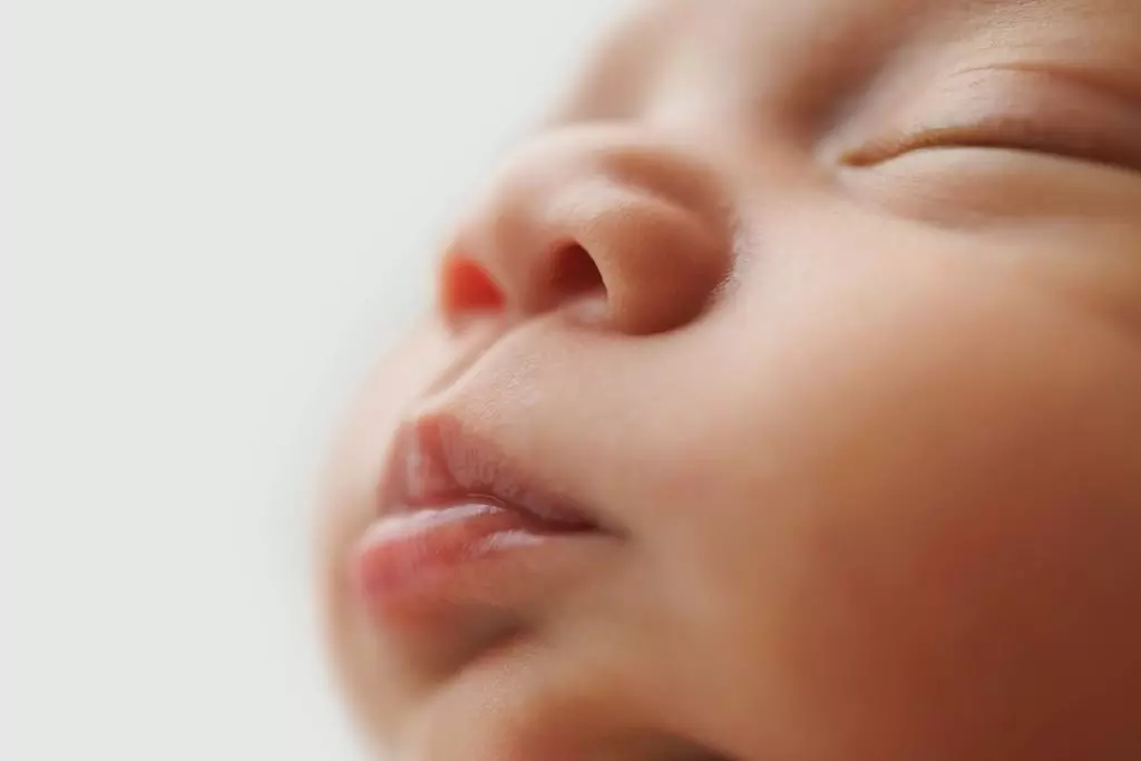 Eamon newborn photography gregory hills 19