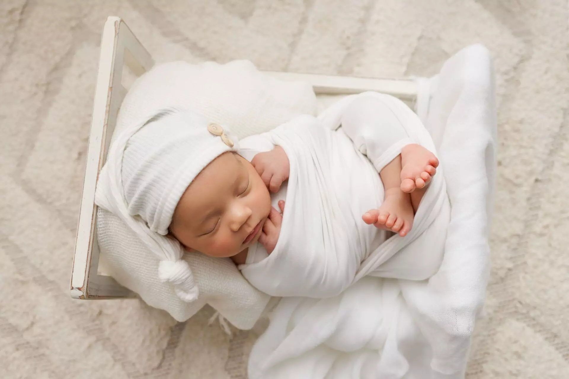 Eamon newborn photography gregory hills 2