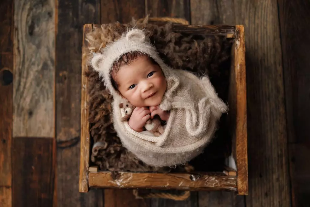 Ares | 13 days. Beautiful newborn photos of a sweet baby boy. 3 Ares newborn photography Camden 1500 2